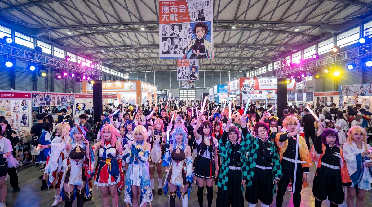 极品熟女动漫cosplay视频